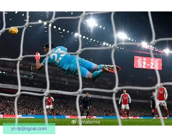 维拉中场蒂勒曼斯脚踝伤缺席多时